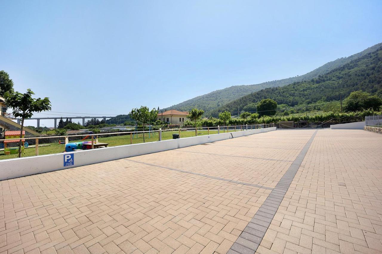 Antichi Ricordi - Il Pollaio Apartment Molino Nuovo  Luaran gambar